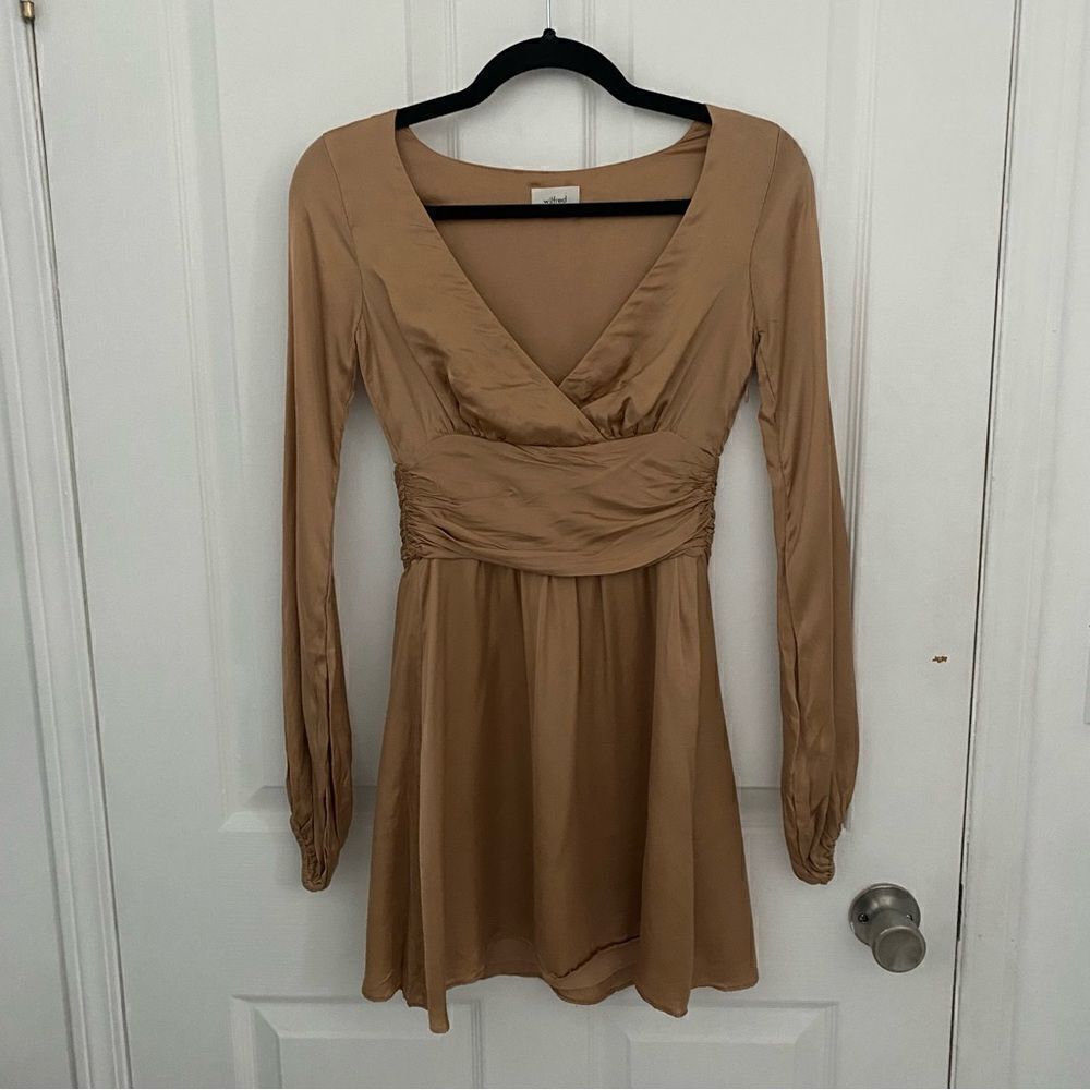 Wilfred by Aritzia Cupro Satin Mini Dress | Ruched Waist | Long Sleeve | Size 00